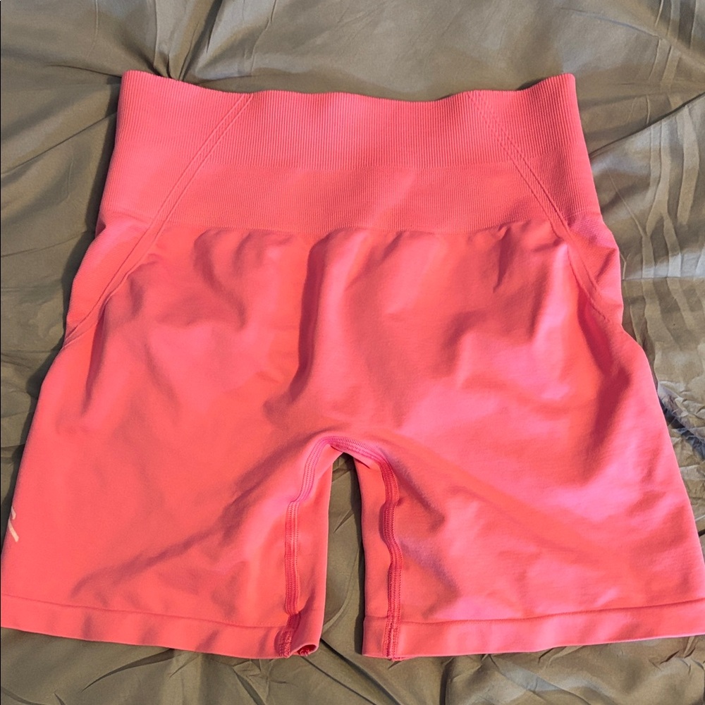 Oner Active Vibrant Pink Bike Shorts